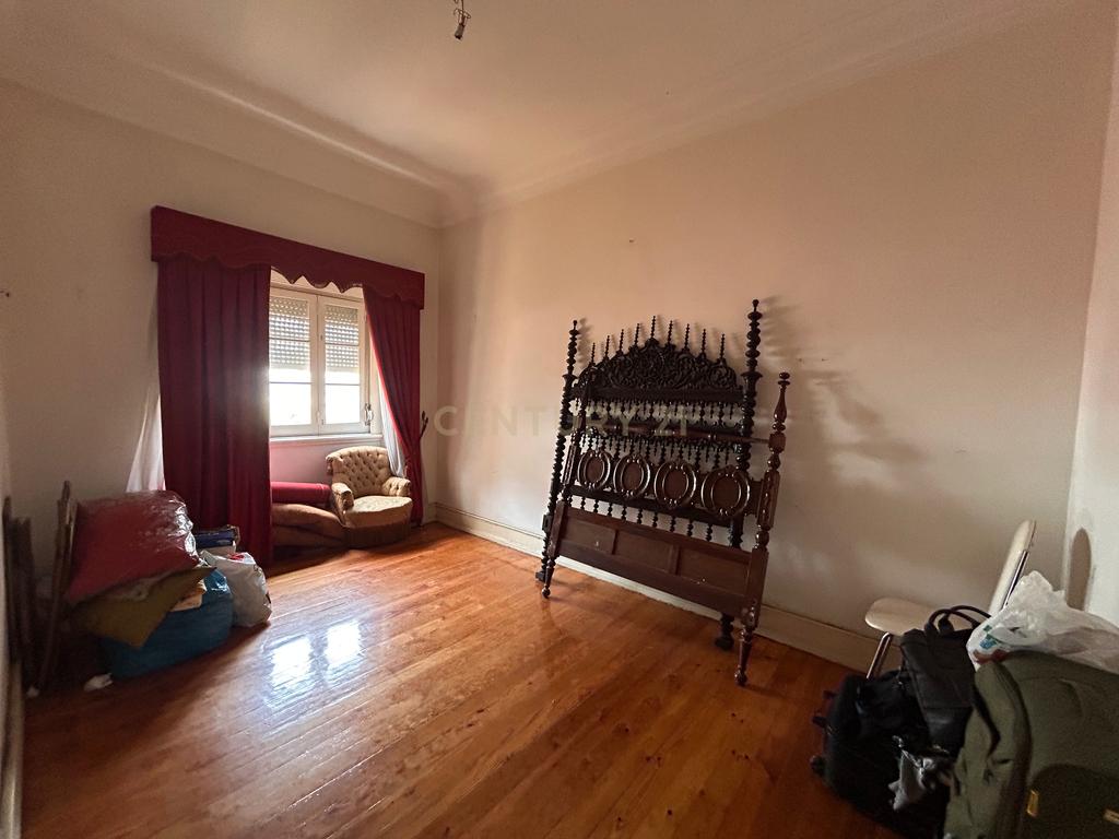Apartamento T3+1  - Praça do Areeiro - Lisboa - Image 5