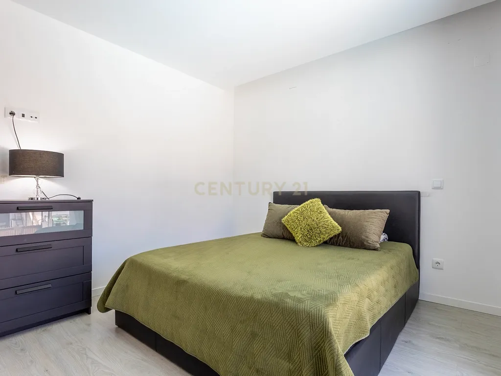 Moradia Contemporânea com Piscina a 5 minutos das praias da Costa da Caparica - Image 24