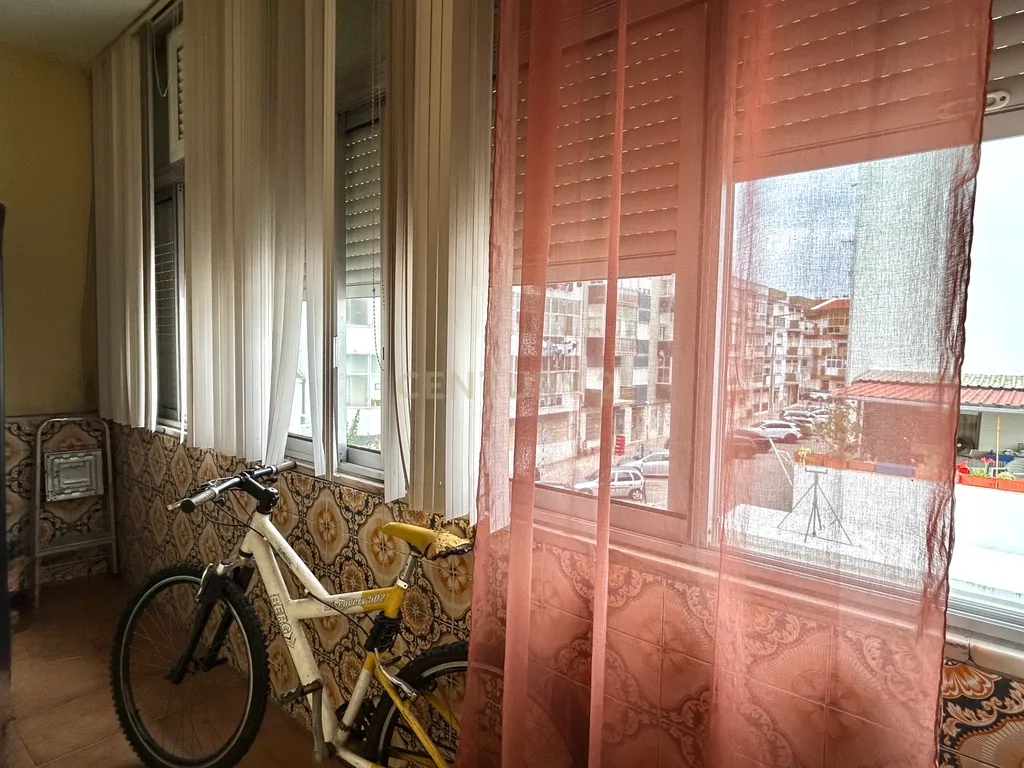 Apartamento T3 na avenida principal de Corroios - Oportunidade Única! - Image 17