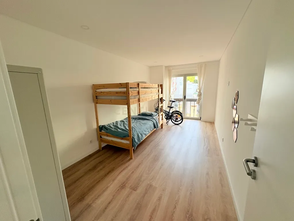 Apartamento T3 para arrendamento em Setúbal - Image 23