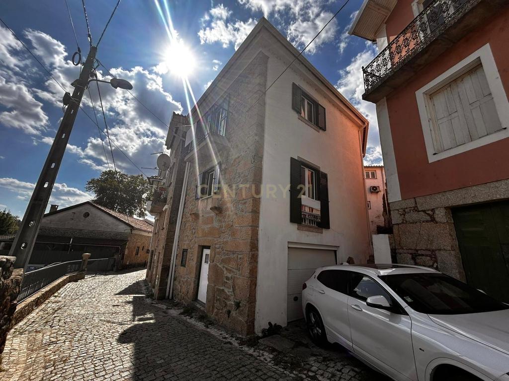 Moradia à Venda em Unhais da Serra – Covilhã - Image 2
