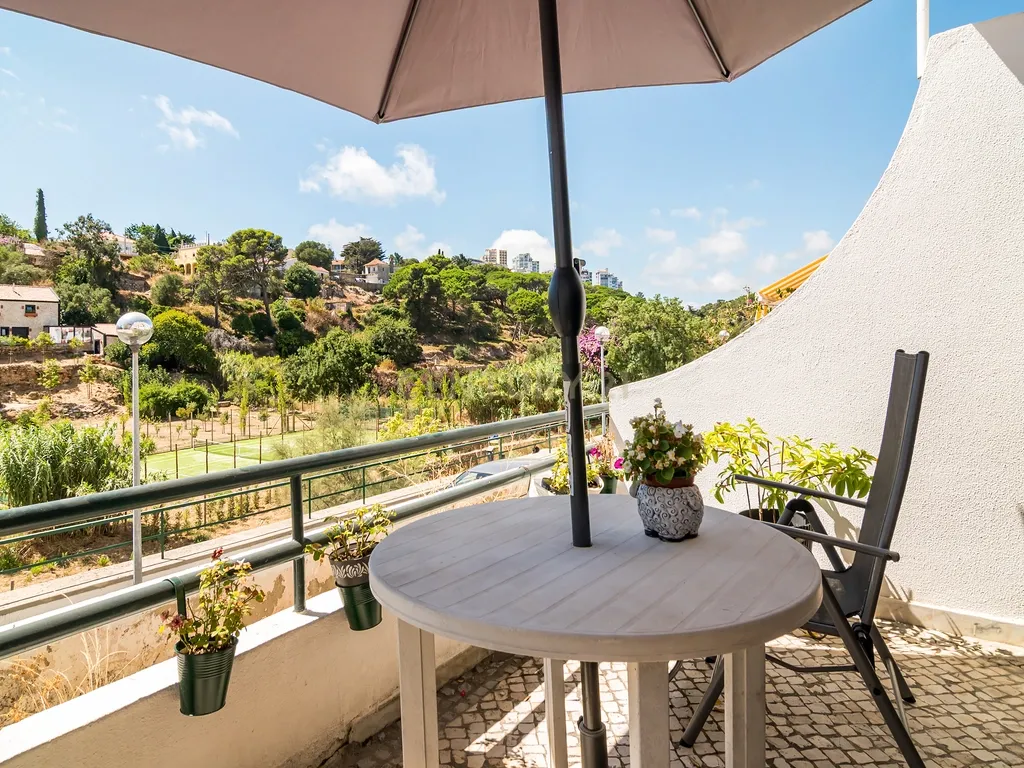 Apartamento T3+1 com varandas e terraço, junto ao Mercado da Vila, Cascais. Em Venda! - Image 21