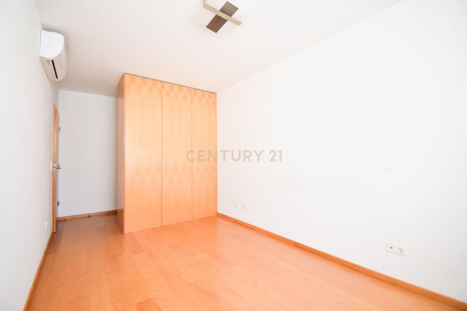 Apartamento T2 Quinta da Portela ( Mondego Residence)em Coimbra com Varanda e Serviços Exclusivos - Image 12