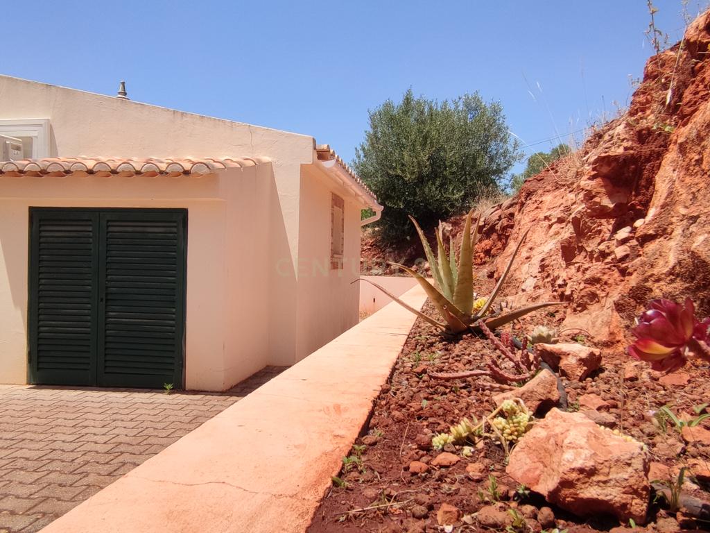 Quinta encantadora com potencial de expansão perto de Albufeira - Image 26