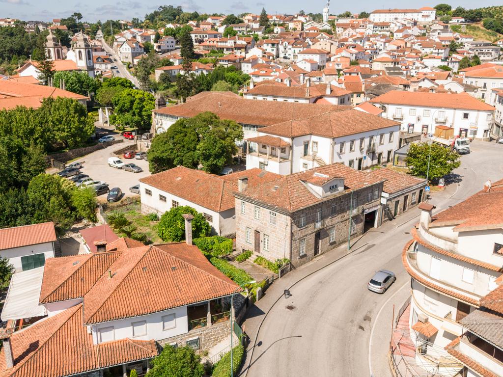 Charmosa moradia para venda em Santa Comba Dão - Image 29