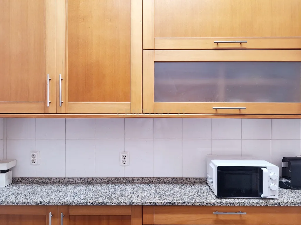 Apartamento T3 para Arrendamento em Campolide - Image 22