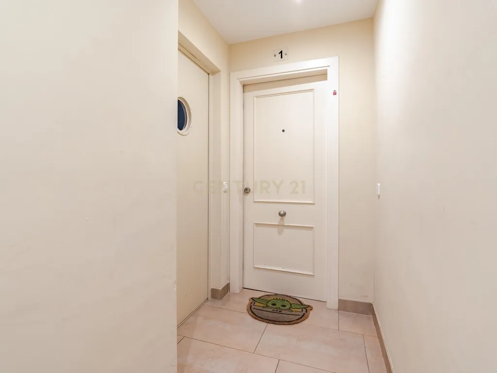 Apartamento amplo de 3 quartos no coração de Vendrell - Image 48
