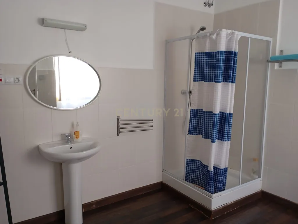 Apartamento Espetacular em Cáceres com Vista e Varandas - Image 30