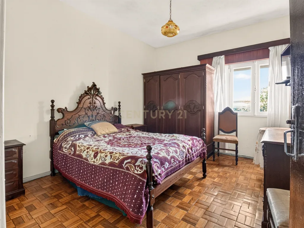 MORADIA T3 EM ESPINHO - BRAGA | 800 M² DE TERRENO | JARDIM | VISTA PANORÂMICA - Image 7