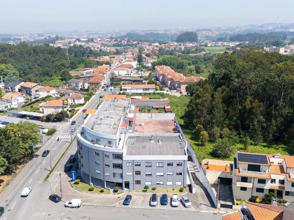 Apartamento T1 em Vila Nova de Gaia, com lugar de garagem - Image 26