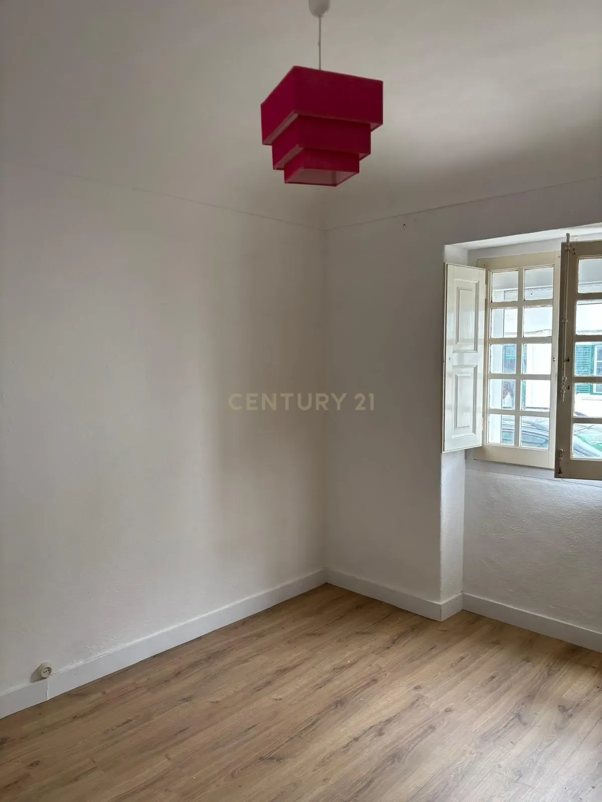 Apartamento T2 em Estremoz com Jardim PARA ARRENDAMENTO - Image 22