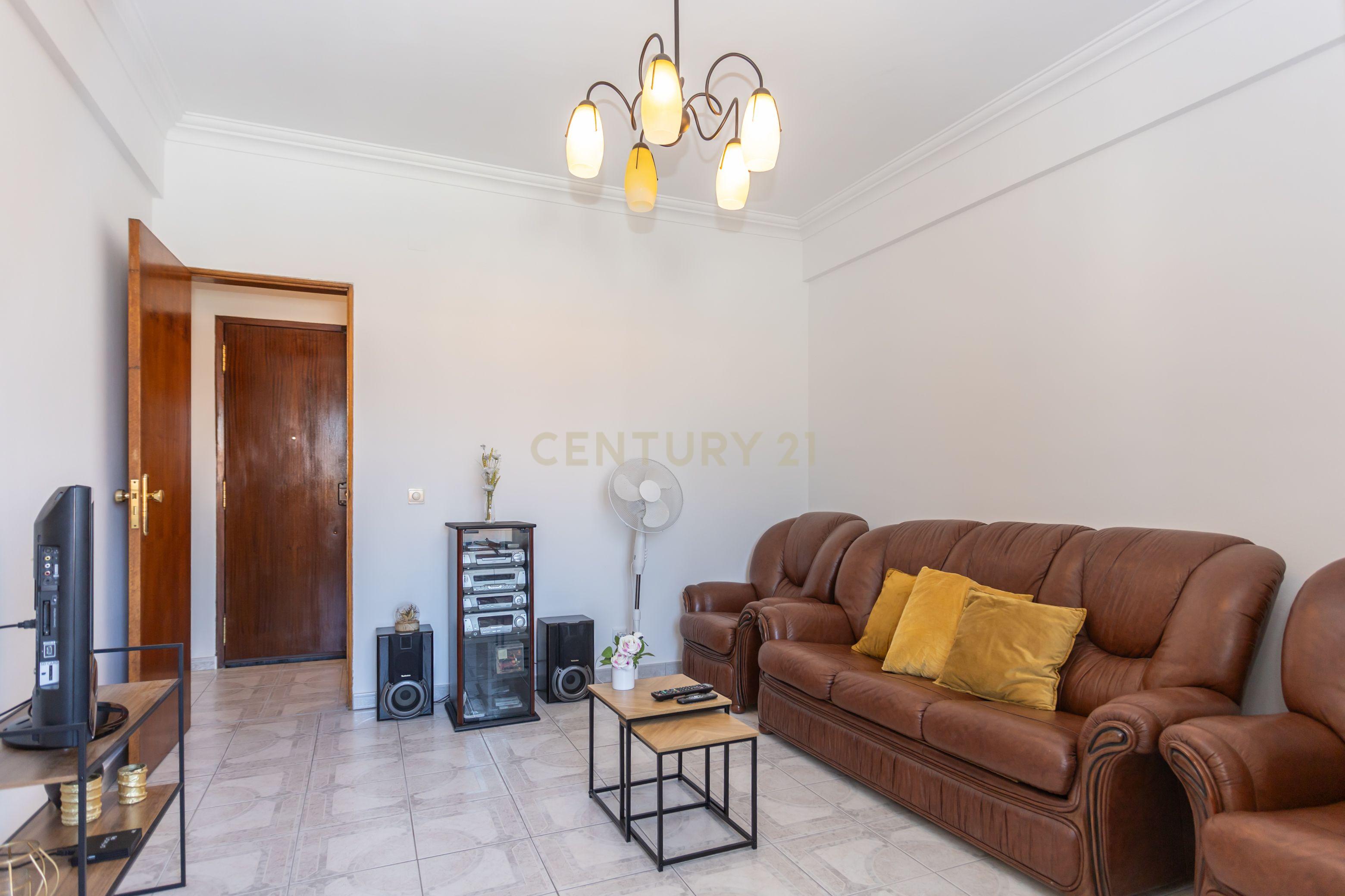 Apartment in Seixal, Cruz de Pau, Amora - View 5