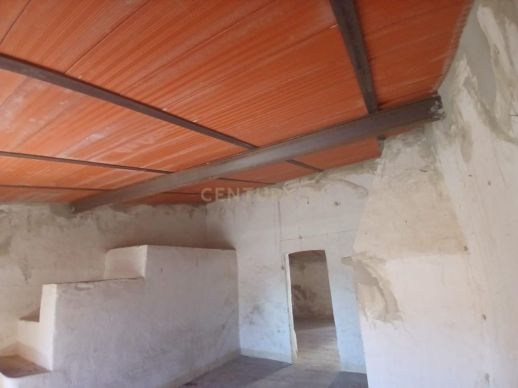 Apartamento T3 na Rua João Minas - Campo Maior - Image 10