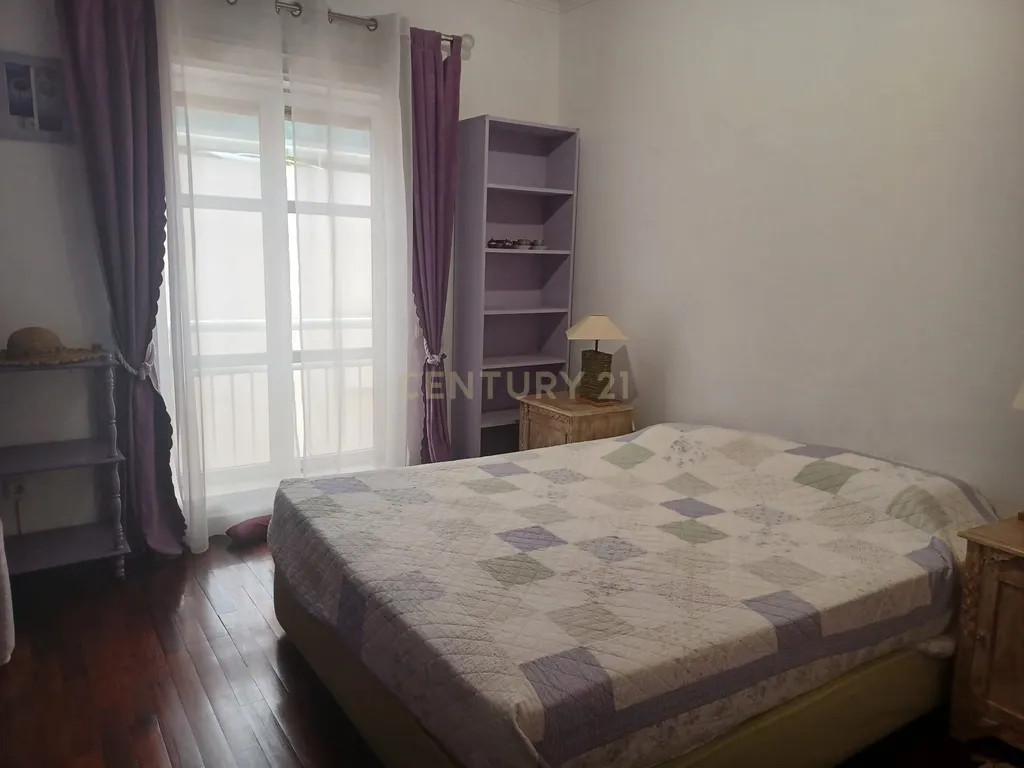 Apartamento T3 em Cascais com Vista Mar - Image 14