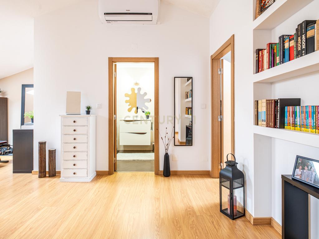 Apartamento T3+1 com Sótão de 100m² na Abrunheira – Oportunidade Única!   - Image 38