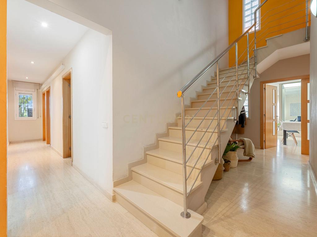 Moradia com apartamento anexo e piscina em “Els Pallaresos” - Image 32