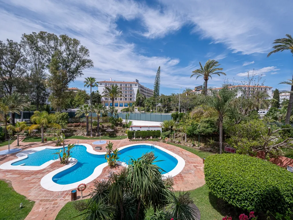 Apartamento exclusivo de 2 quartos no coração de Puerto Banús - Image 26