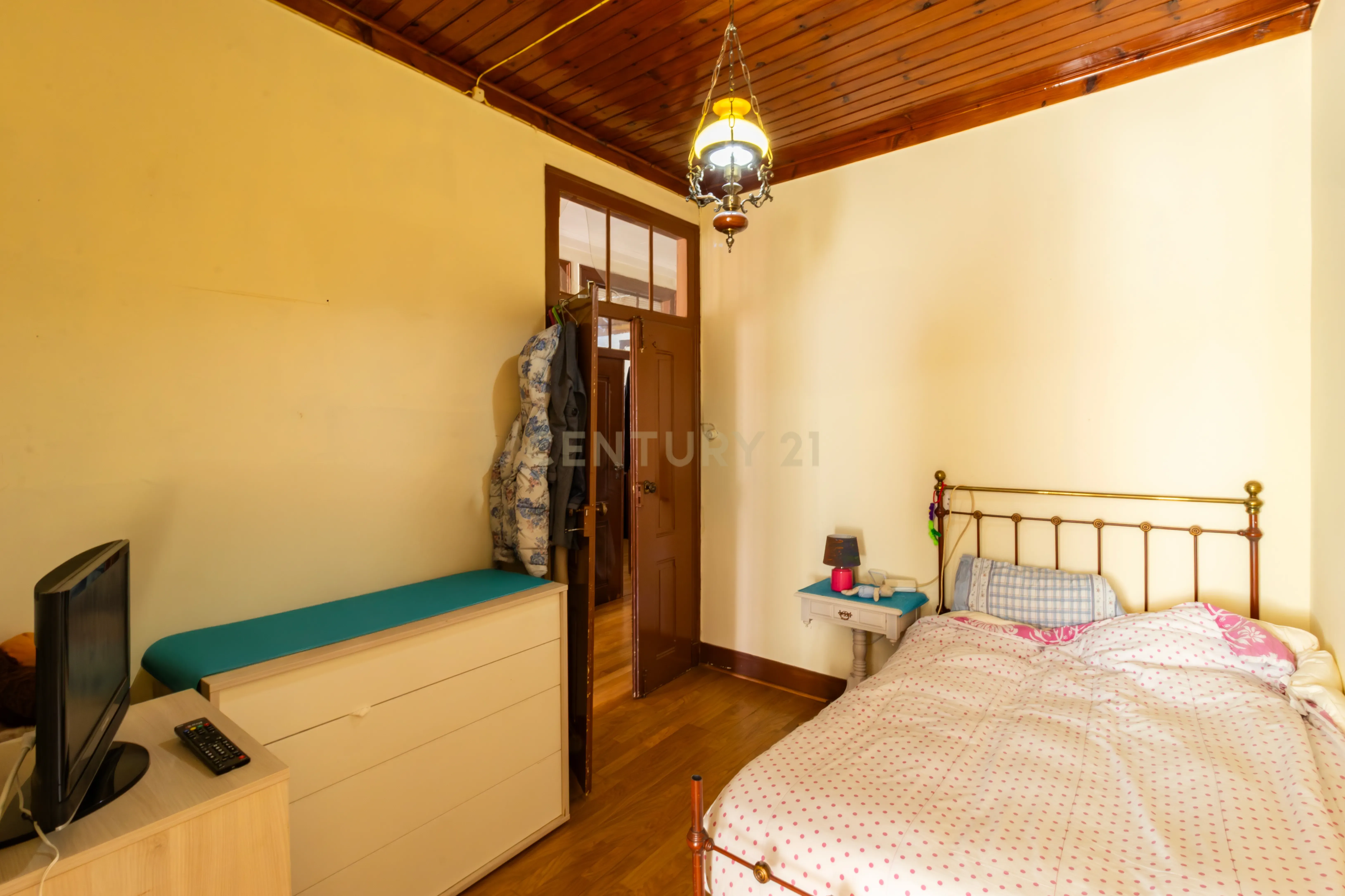 Apartamento Praça 5 Outubro Caldas da Rainha - Image 11