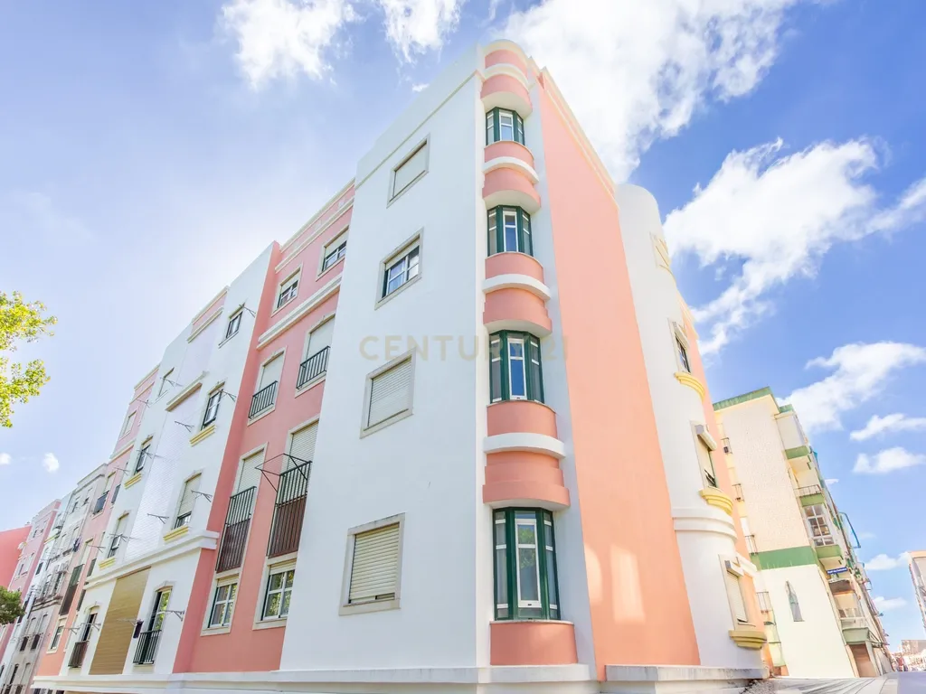 Aconchegante T2 em Santo André, Barreiro - Image 19