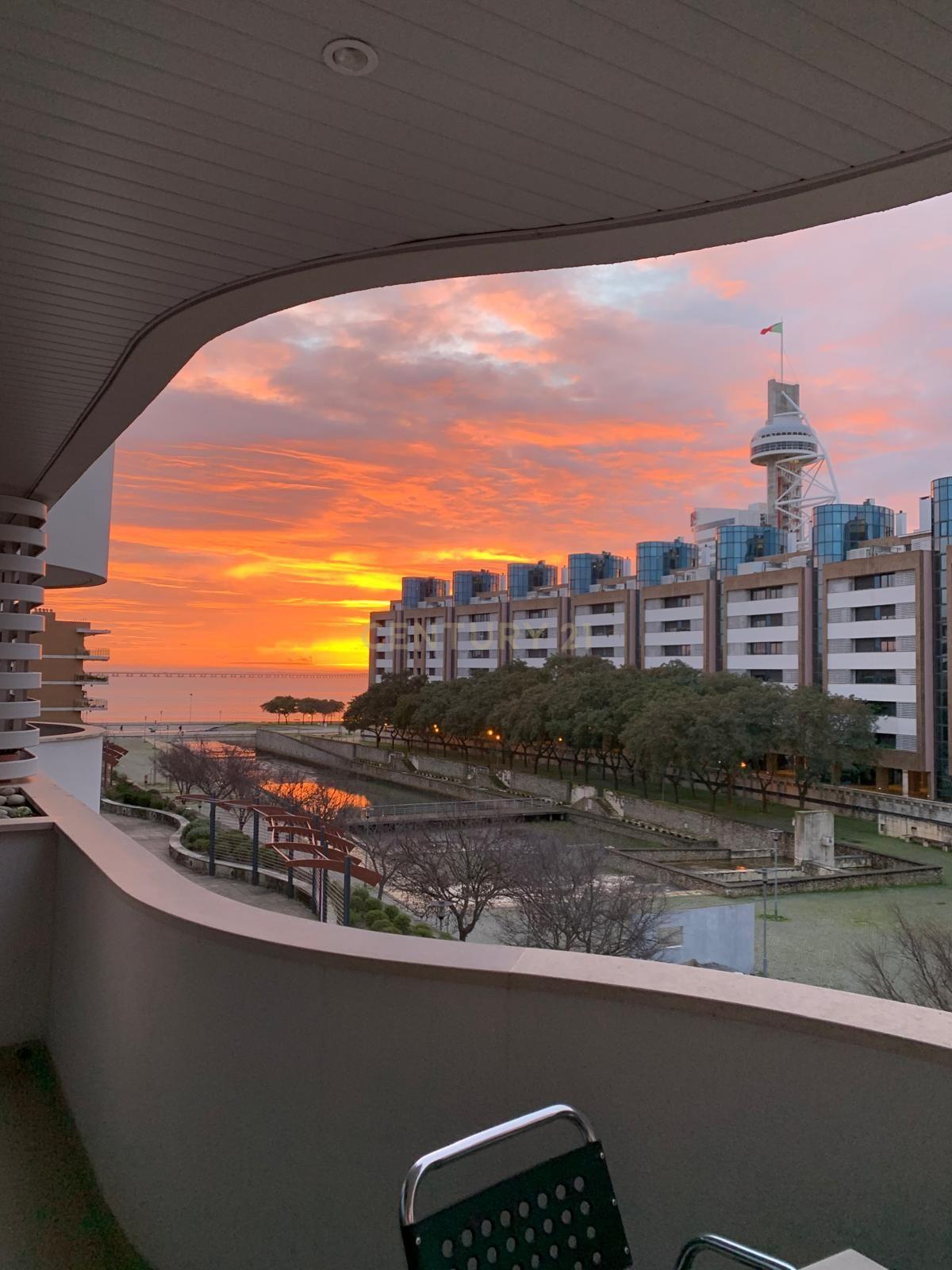 Apartamento T3 Parque das Nações - Image 35