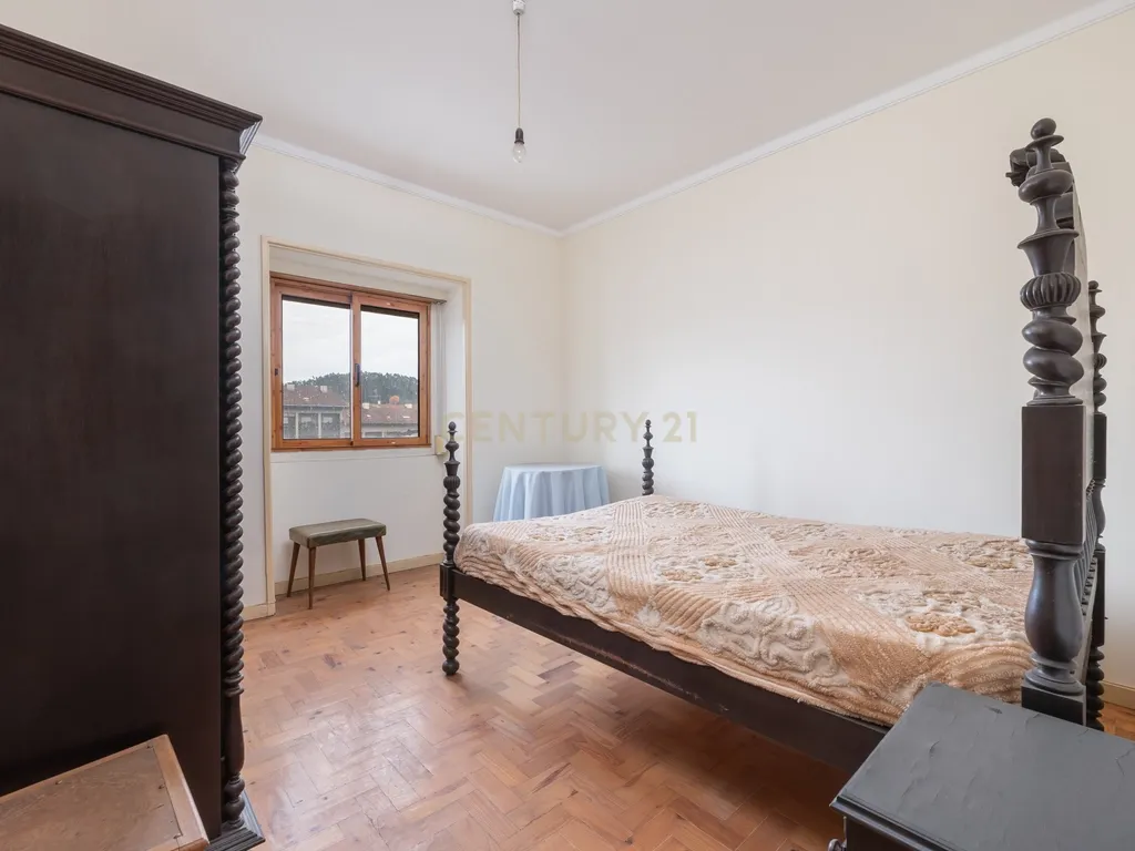 Venda | Apartamento T3+1 com garagem na Rua Verde Pinho em Coimbra - Image 15