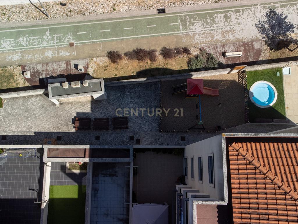 Moderno Apartamento T3 Condomínio Fechado, em Nossa Senhora de Fátima, Entroncamento - Image 123