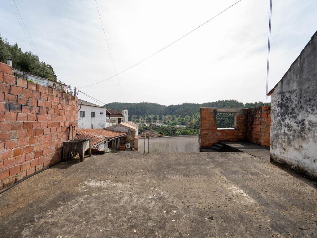 Moradia para reconstrução - Semide - Image 13