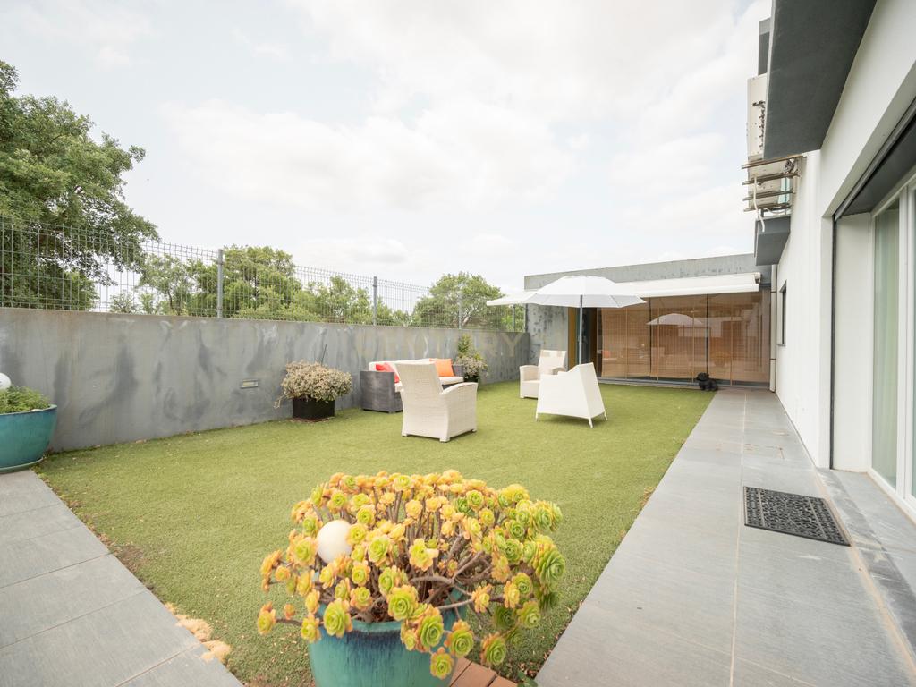 Moradia Exclusiva com Piscina e vista da Serra da Arrábida - Image 31
