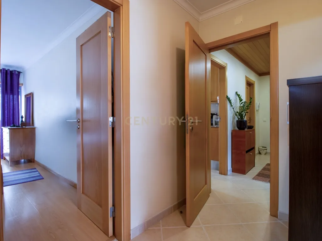 Apartamento T2 em Alfeizerão | Excelentes Áreas - Image 10