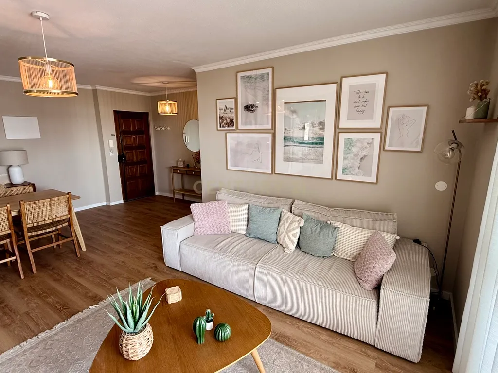 Apartamento T2 renovado em Armação de Pêra a 500 metros da praia. - Image 3