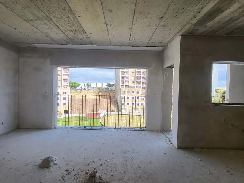 APARTAMENTO T2 | SANTA MARTA DO PINHAL | CORROIOS - Image 4