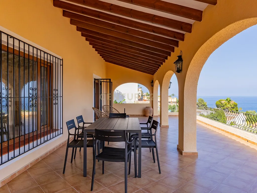 Moradia independente com piscina, vista para o mar e para o Peñón de Ifach a poucos passos da praia – Calpe - Image 15