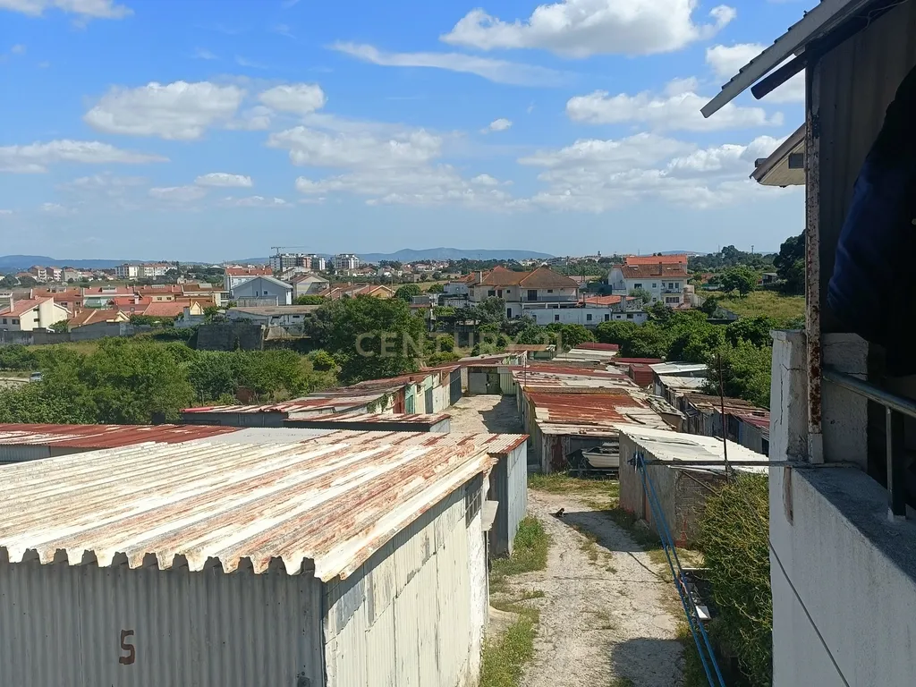 Terreno com 4640 m2 No Seixal - Image 15