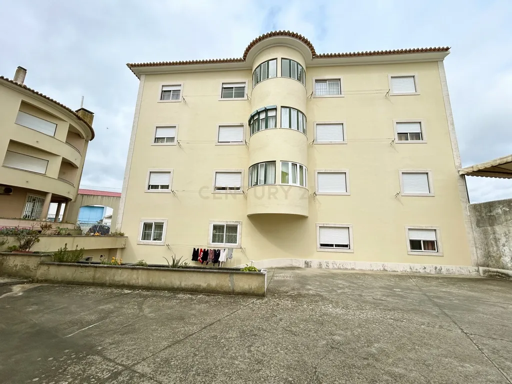 Apartamento T2 em Loures - Condomínio fechado - Image 28