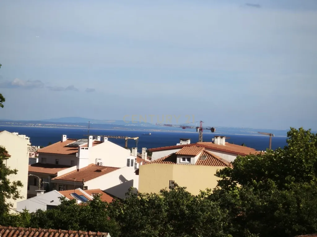 Localização de Excelência, Vista Mar/Rio e Espaço de Lazer - Image 1
