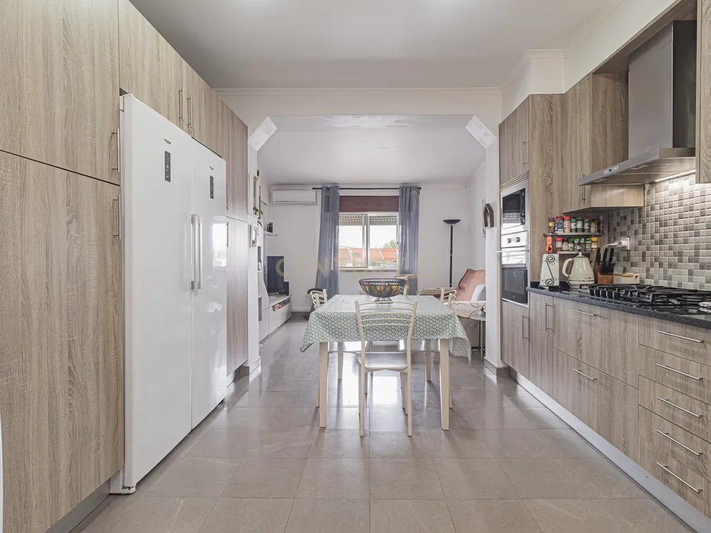 Moradia T4 em Afonseiro - Montijo - Image 52