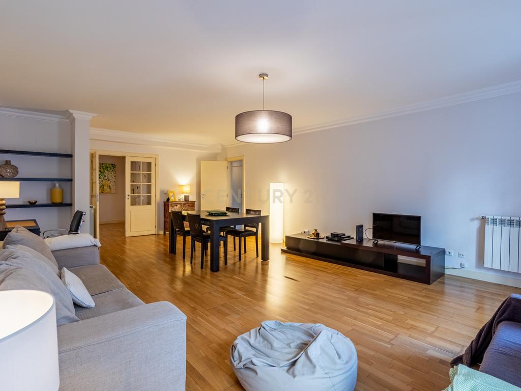 Arrendamento Apartamento T2 mobilado - Centro de Lisboa - Image 9