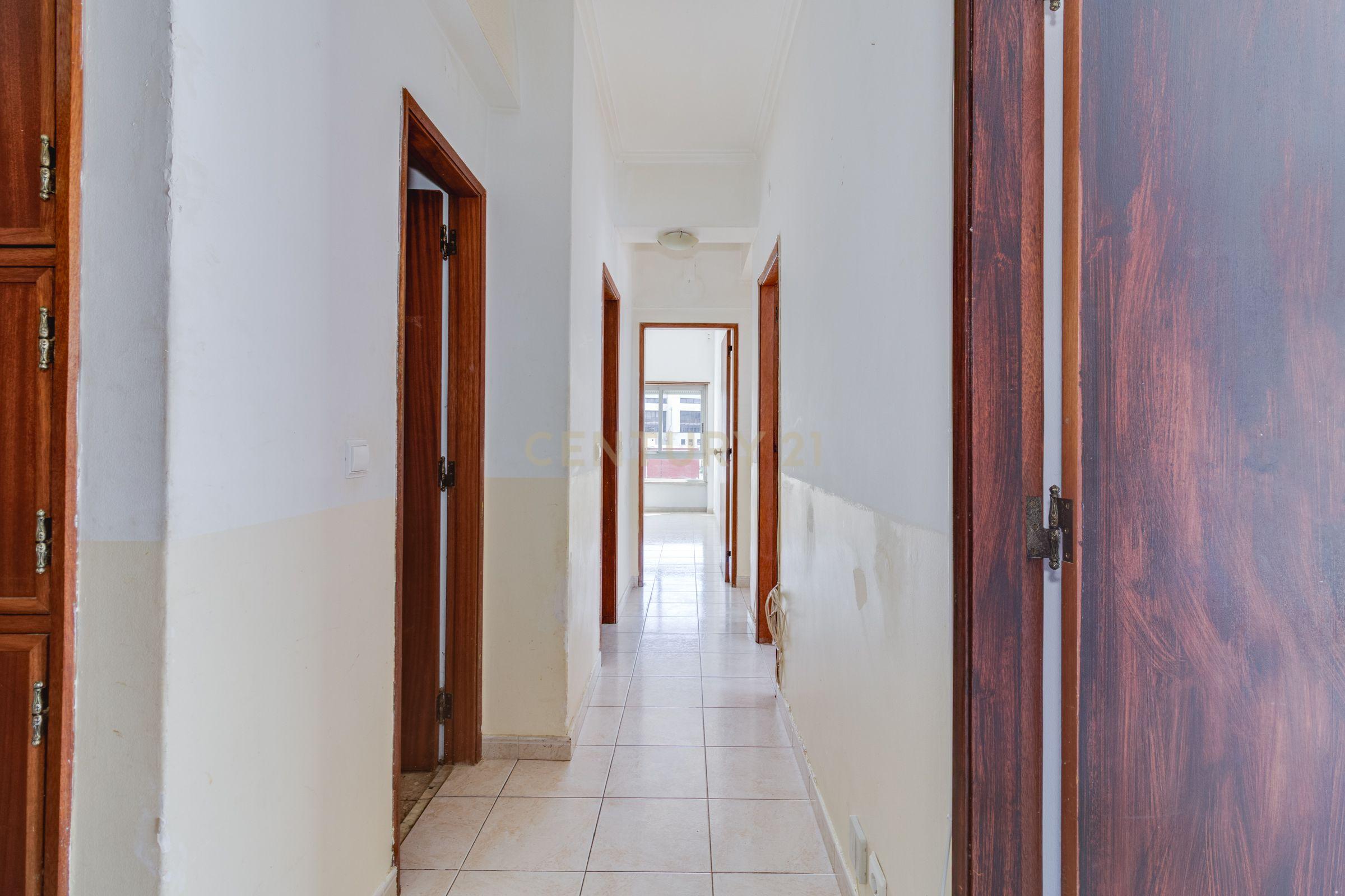 Apartamento T3 à venda em Carnaxide e Queijas, Oeiras — foto 8