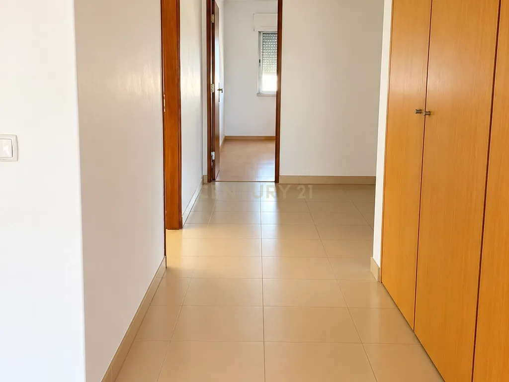 Apartamento T3 na Cruz de Pau - Image 8