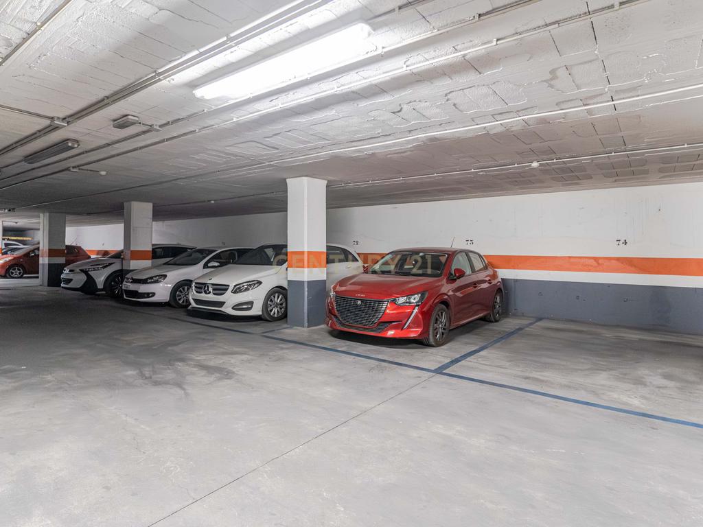 Apartamento T2 com Terraço em Granada, Andalucía - Image 40
