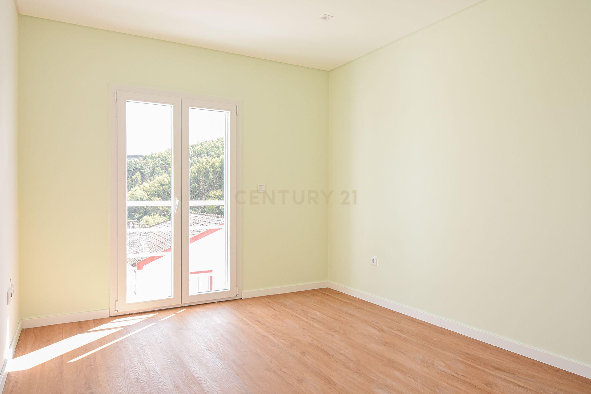Moradia Isolada T3 - Loures - Image 18