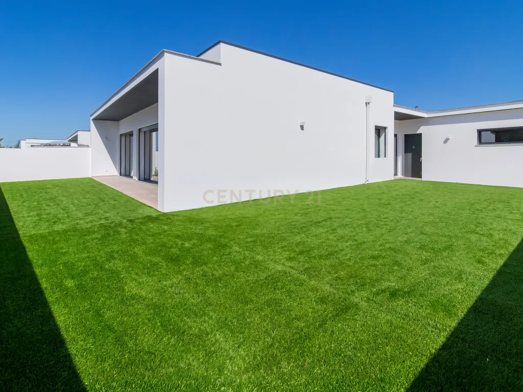 Excelente Moradia T3 Térrea NOVA - Image 31