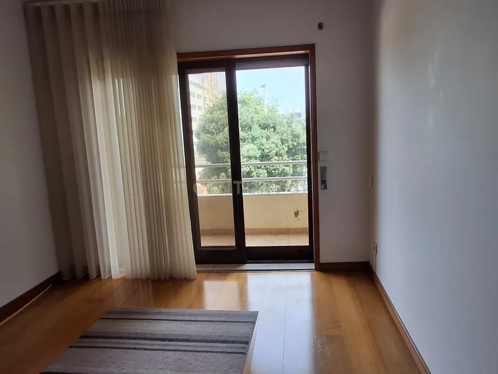 🏡 Apartamento T3 para Arrendamento – Vila do Conde | Vista Mar 🌊 - Image 9