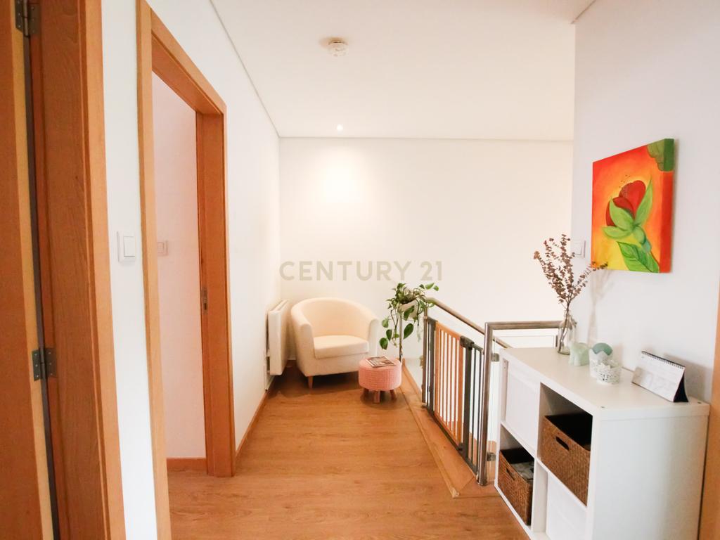 Moradia T3+1 em Alfena, Porto — Excelente localização, conforto e qualidade de construção - Image 37