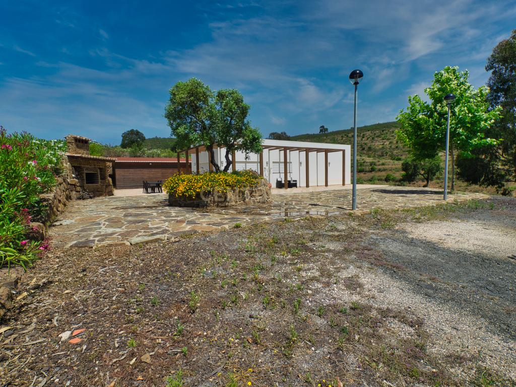 Herdade de 271 Hectares no Barlavento Algarvio, com moradia + 4 estudios, piscina, 9 barragens, 3 estufas. - Image 44