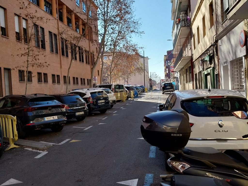 undefined - Image 6