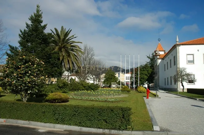 Terreno com 980m2 para construção - Image 8