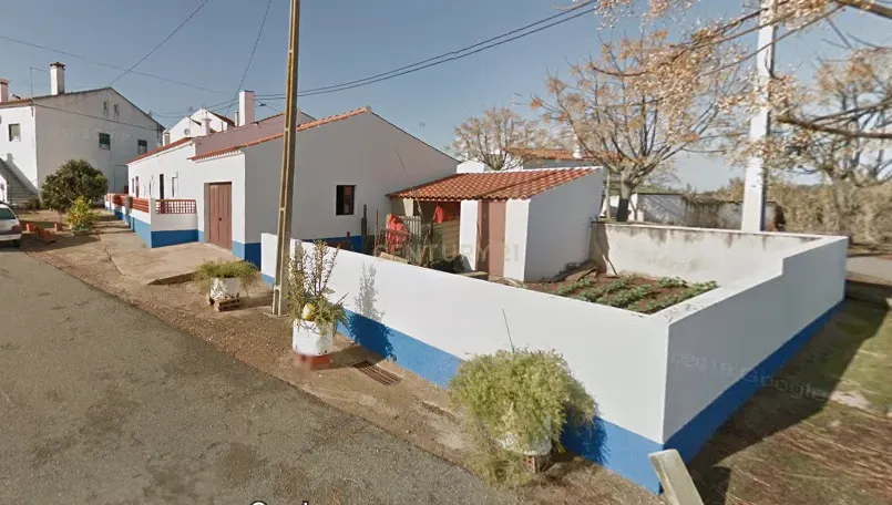 Mina de São Domingos a 11 Minutos - Moradia T3 com Quintal e Garagem em Vale do Poço, Santana de Cambas, Mértola - Image 2