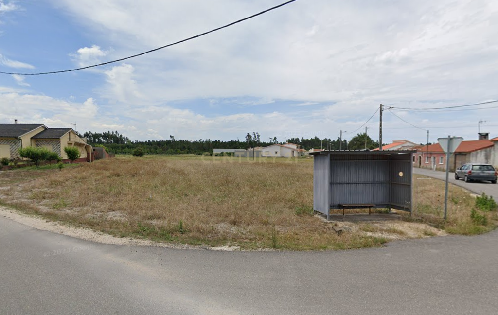Terreno para construção com 1363m2  nos Alhais, freguesia do Louriçal. - Image 2