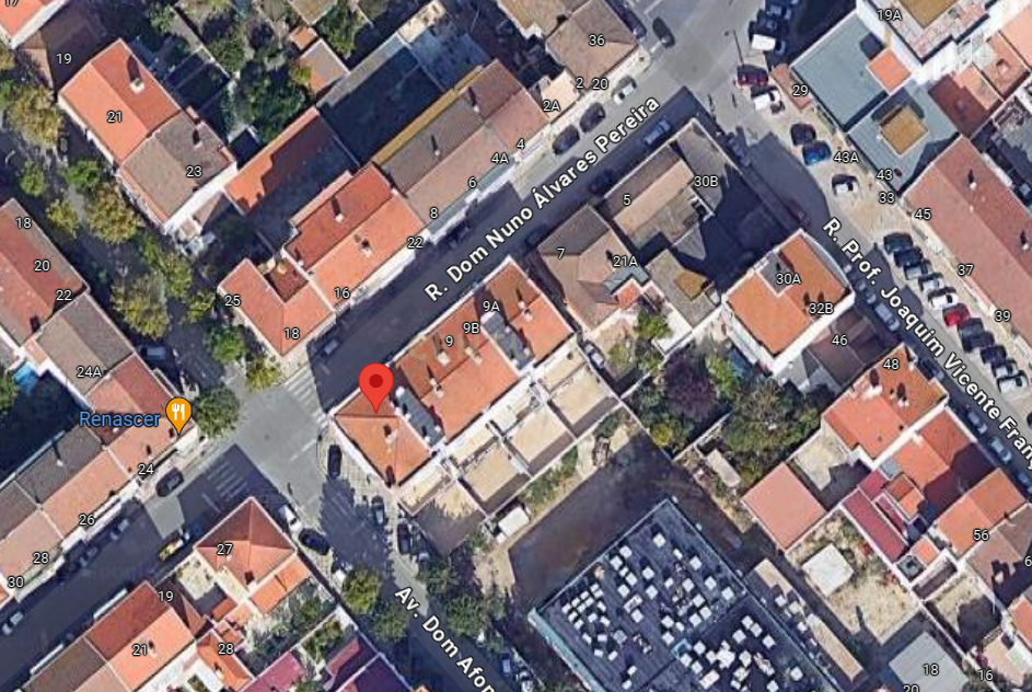 Apartamento T2 no Barreiro com garagem - Image 3